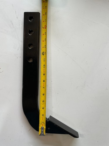 Box blade scarifier shank - blade,